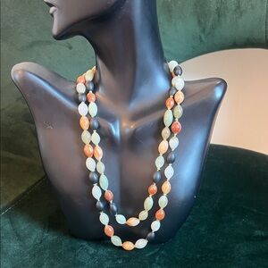 ✨Vintage Multicolor Jade  Beaded Necklace✨ 1980's